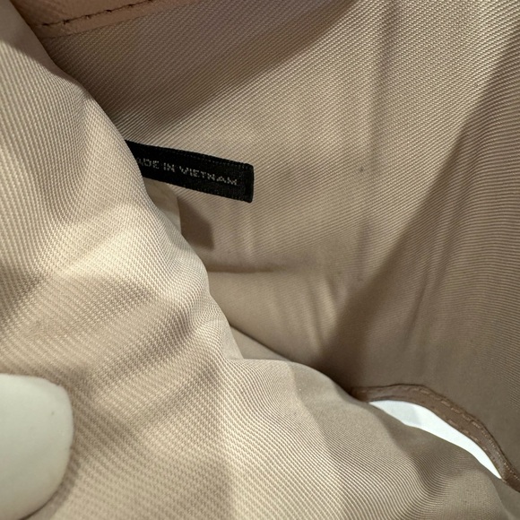 Authentic Marc Jacob’s compact wallet - Picture 6 of 13